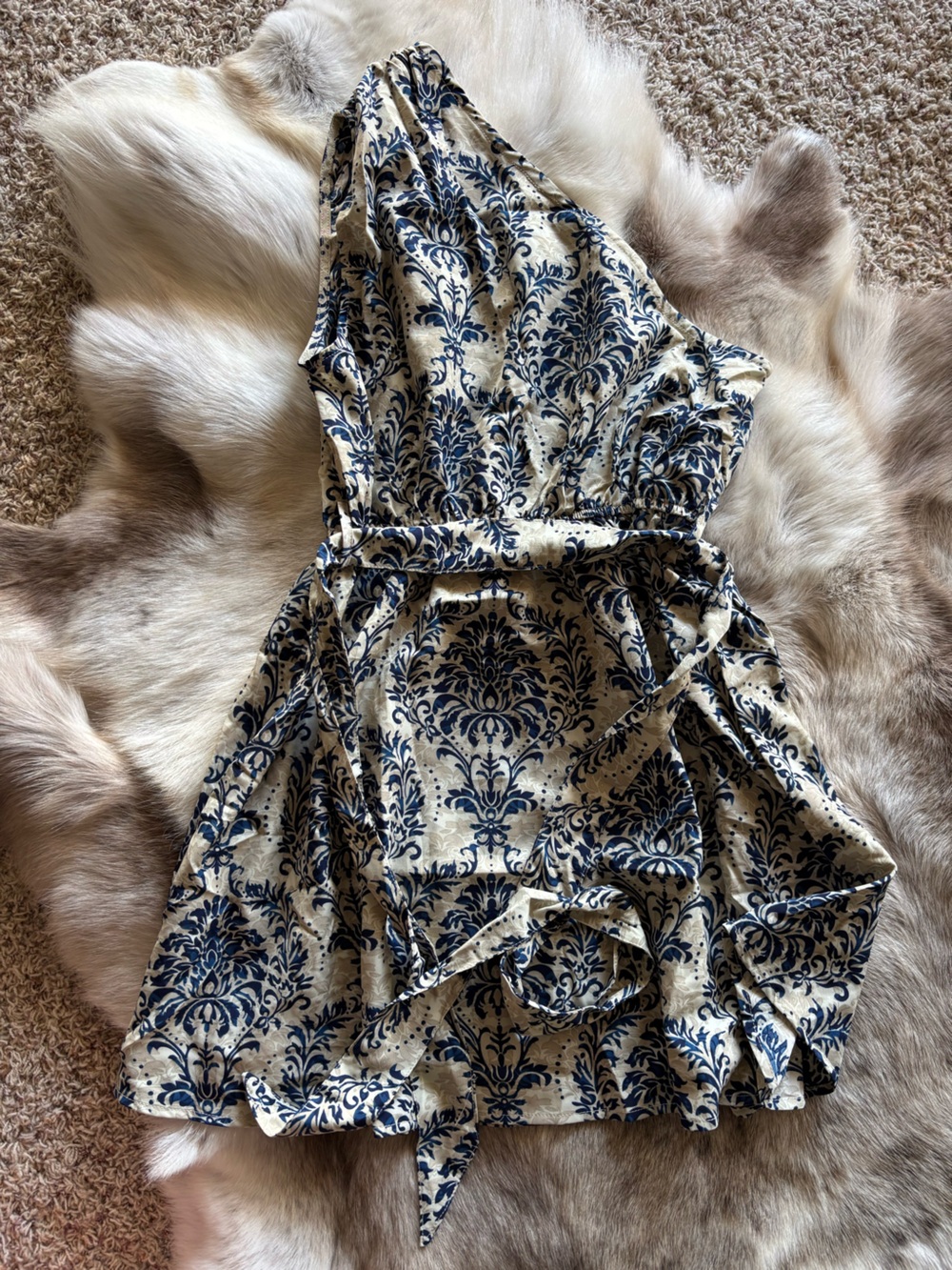 Cupshe One-Shoulder Blue & Cream Print Tie-Waist Dress - Picture 5 of 6